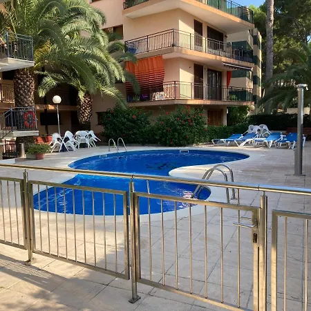 Cap N&r Apartman *