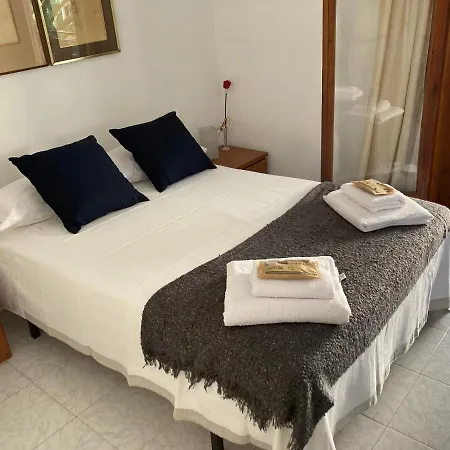 Cap N&r Apartman *
